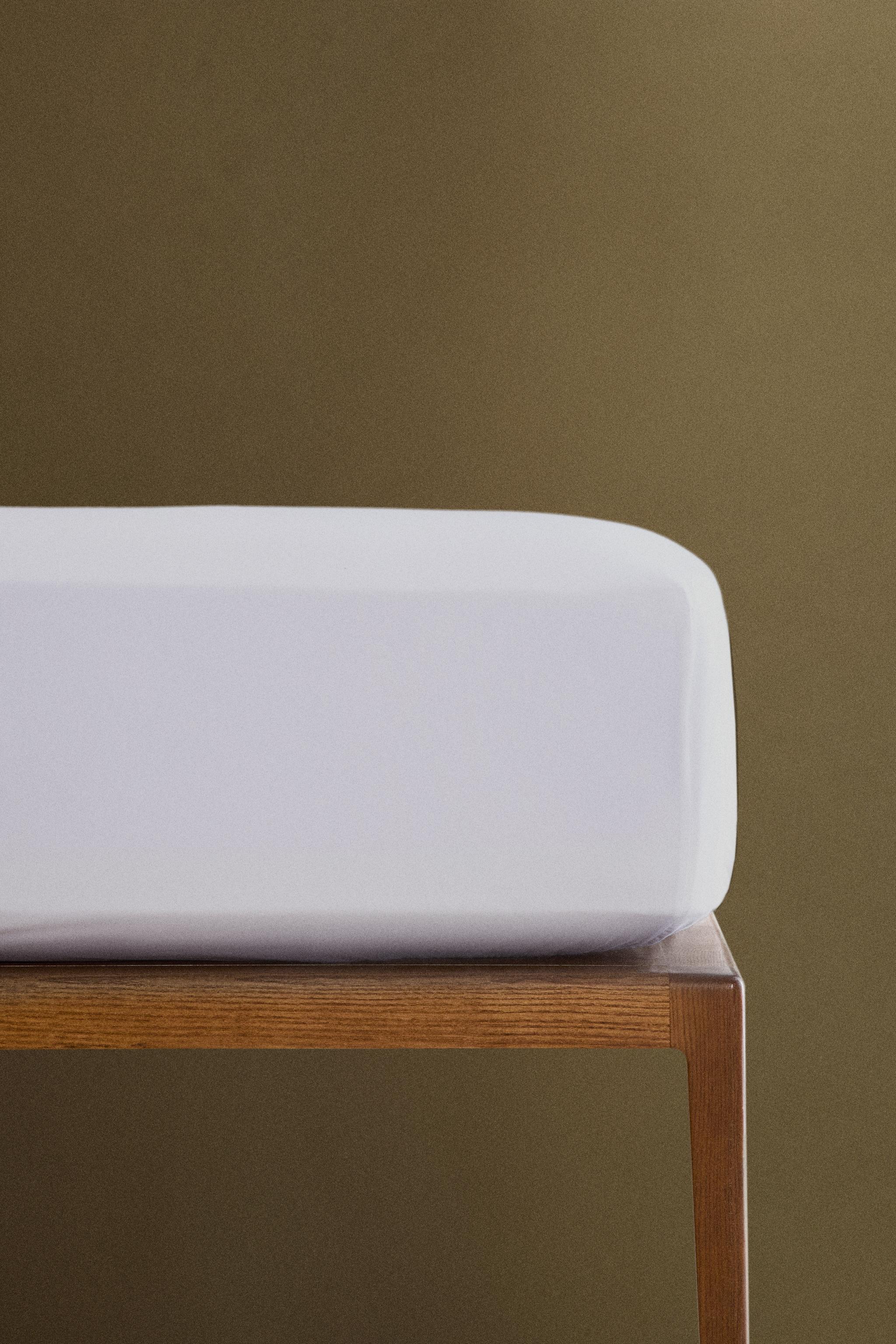 PERCALE COTTON FITTED SHEET | 11.8" THICK (800 THREAD COUNT)